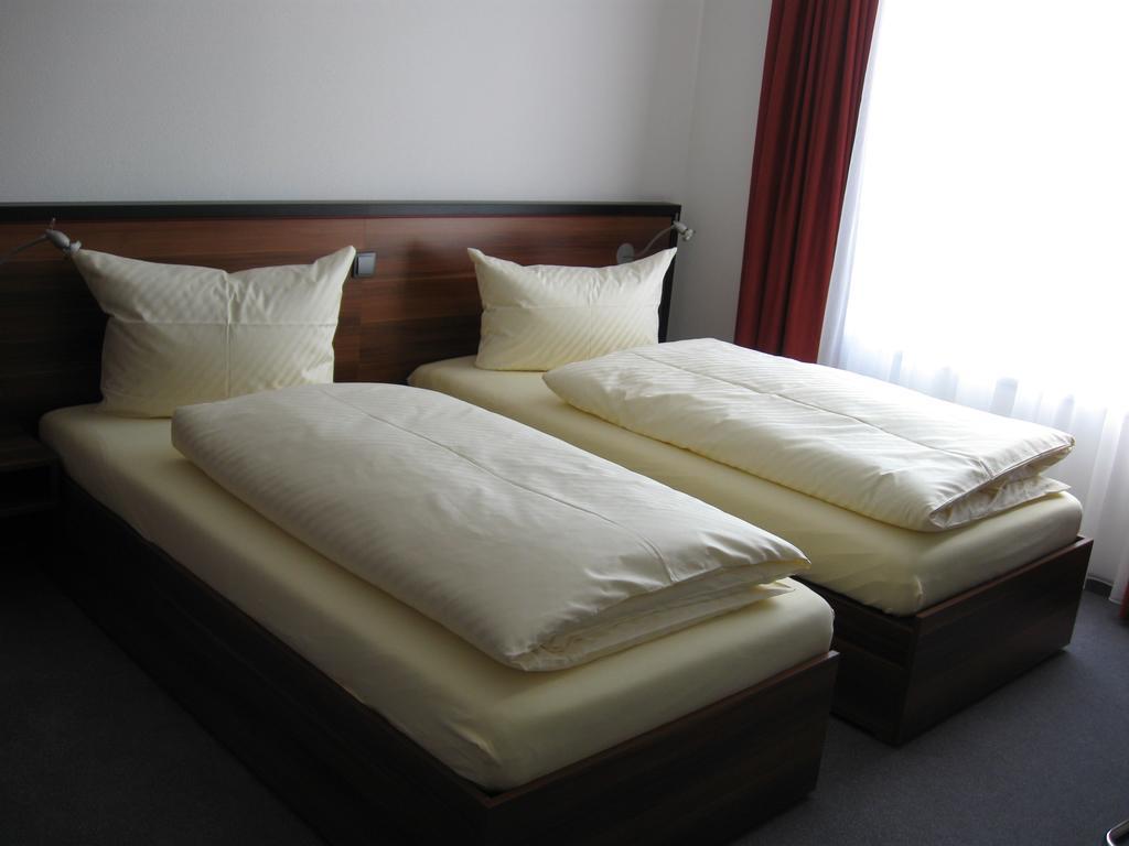 Allgaeuhotel Memmingen Nord Bagian luar foto